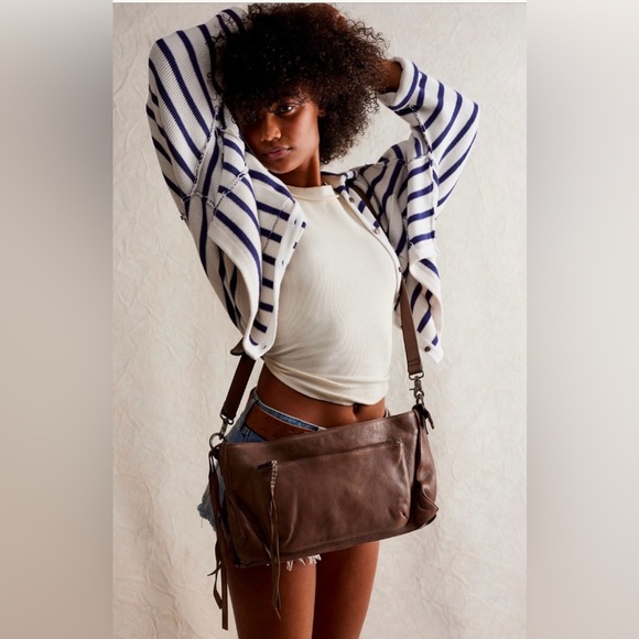 NWT We The Free Dixon Crossbody Desert Taupe Leather - Picture 5 of 16